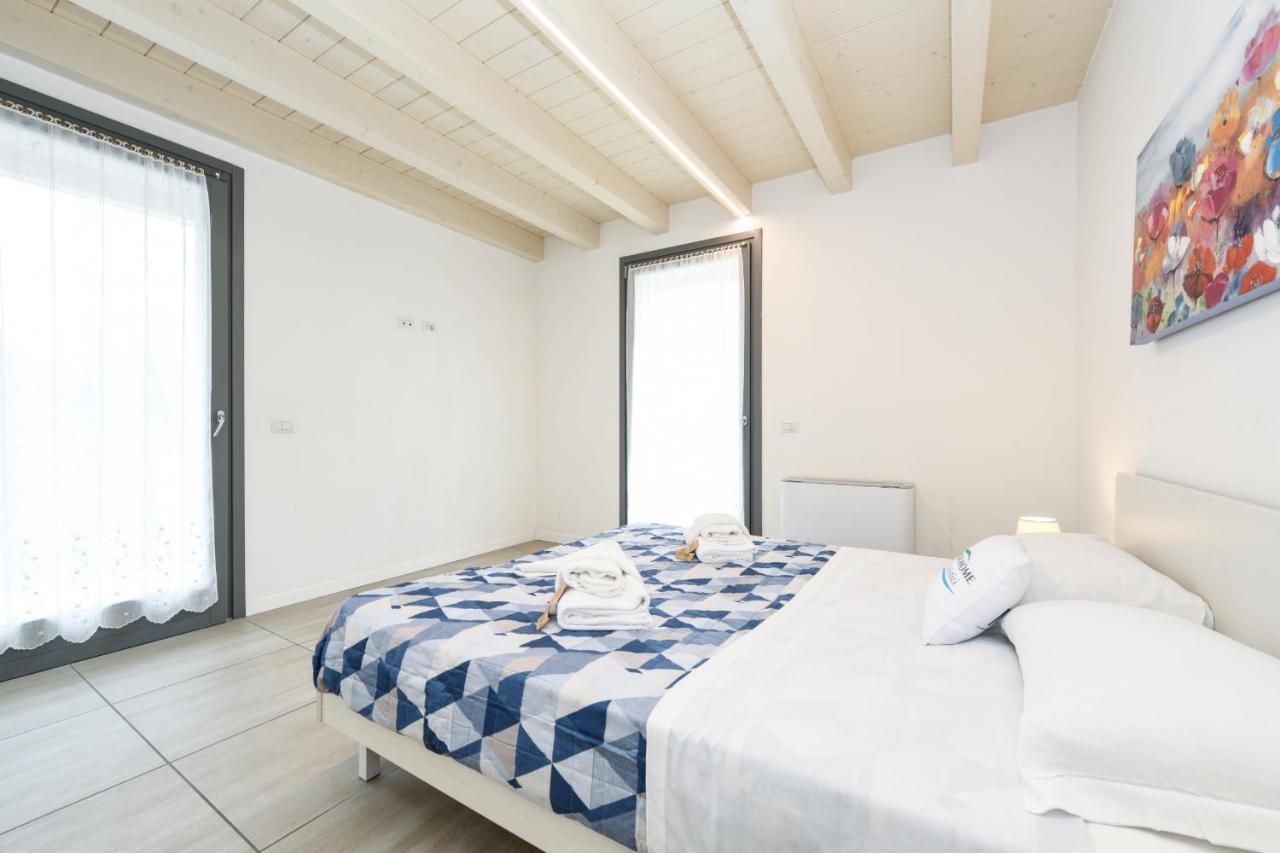 Borgo Gasparina Family Apartments Кастельнуово-дель-Гарда Экстерьер фото