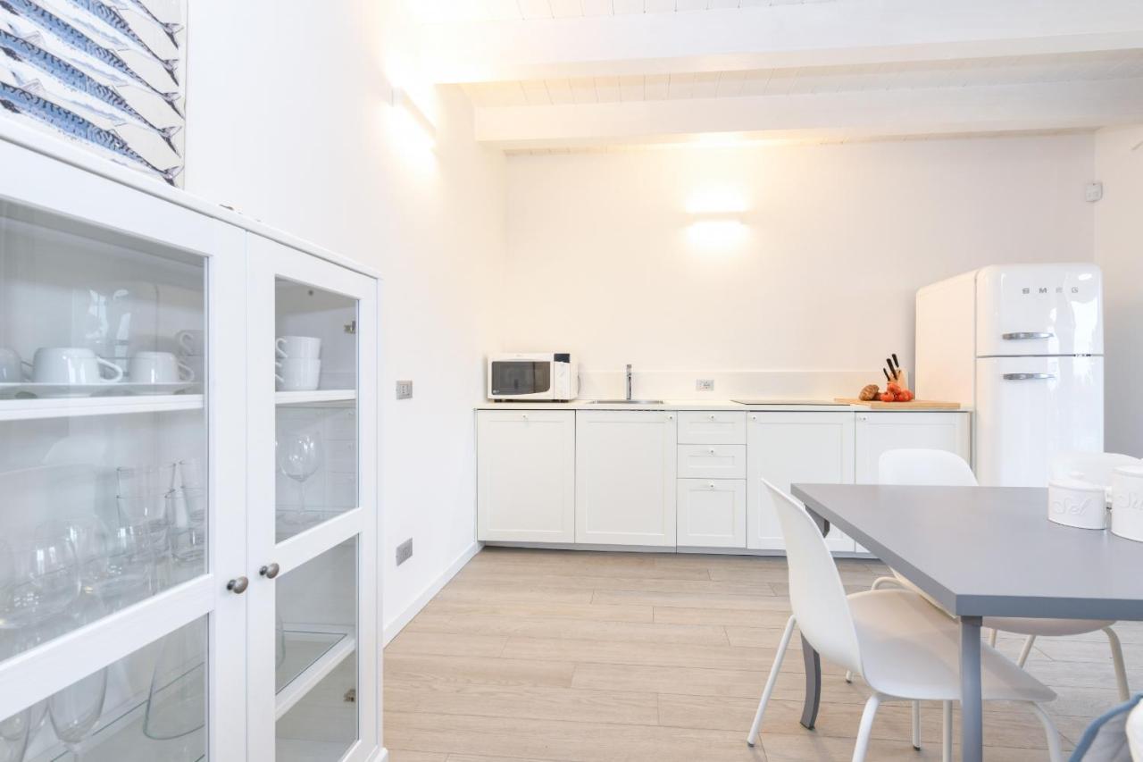 Borgo Gasparina Family Apartments Кастельнуово-дель-Гарда Экстерьер фото